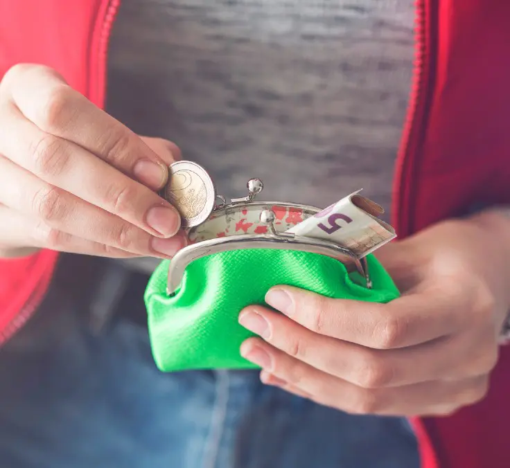 Natalia de Santiago: “O melhor para a economia é que a pandemia esteja sob controle”